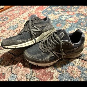 New Balance 990 v4 Mens sz 9.5 Reflective Gray